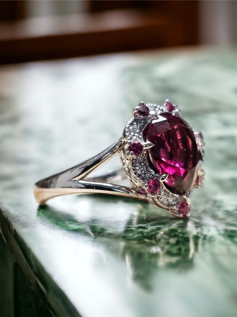 LADIES RING NATURAL TOURMALINE :: RED HEART IN WHITE GOLD AND DIAMONDS MODEL RGA00026MOR - Image 2